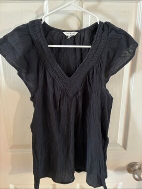 Lucky black top size small